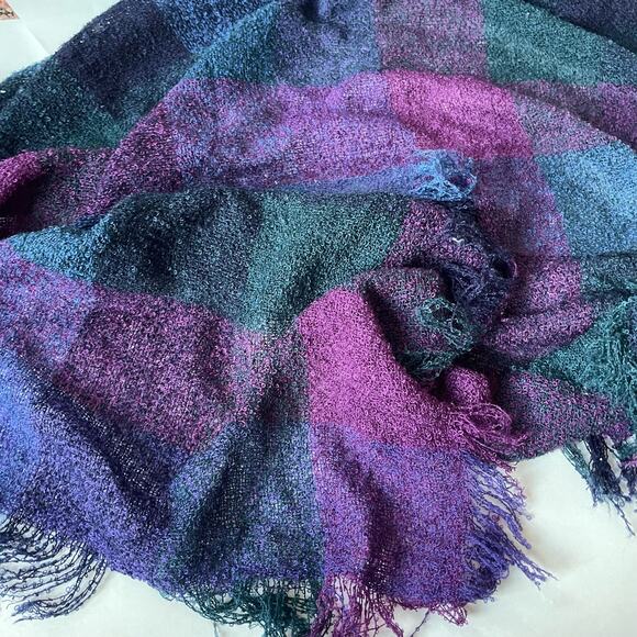 Baar and Beards Vintage Scarf Made in Japan Soft Nubby Checkered Purple Blue - Picture 9 of 11